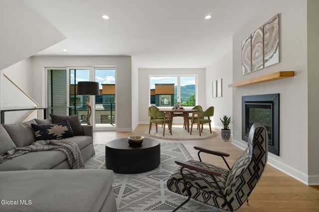 11 Footpath Way, Lake George, NY 12845