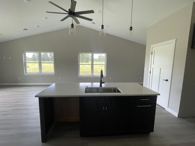 376 CANAL STREET #UNIT 1, Berlin, WI 54923