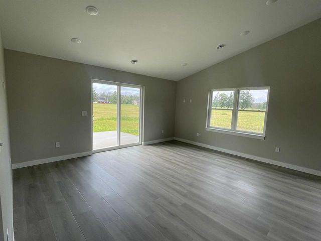 376 CANAL STREET #UNIT 1, Berlin, WI 54923