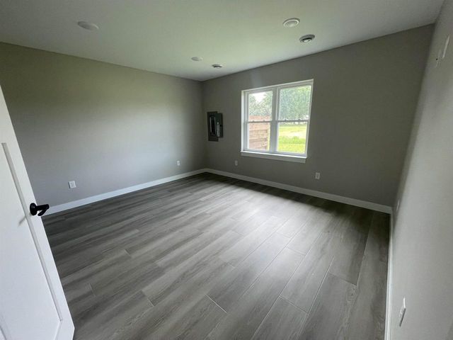 376 CANAL STREET #UNIT 1, Berlin, WI 54923