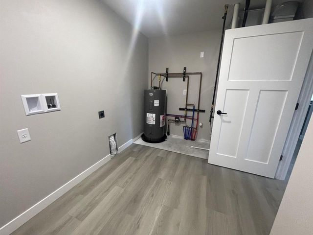 376 CANAL STREET #UNIT 1, Berlin, WI 54923