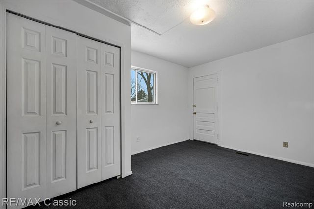 635 Wesbrook Street, Pontiac, MI 48340