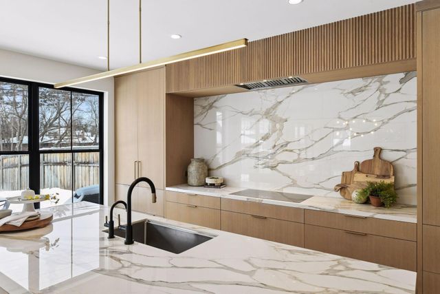 4006 Sunnyside Road, Edina, MN 55424