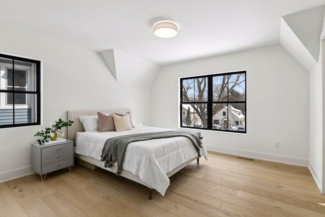 4006 Sunnyside Road, Edina, MN 55424