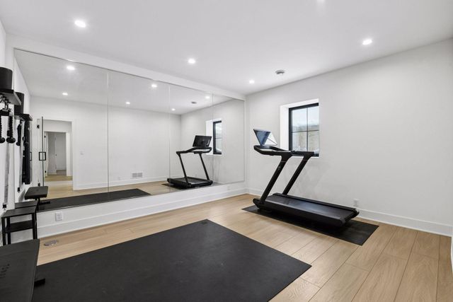 4006 Sunnyside Road, Edina, MN 55424