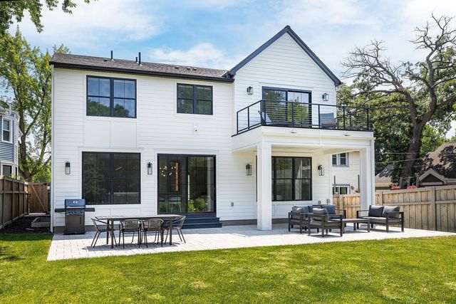 4006 Sunnyside Road, Edina, MN 55424