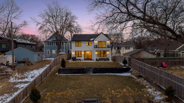 4006 Sunnyside Road, Edina, MN 55424