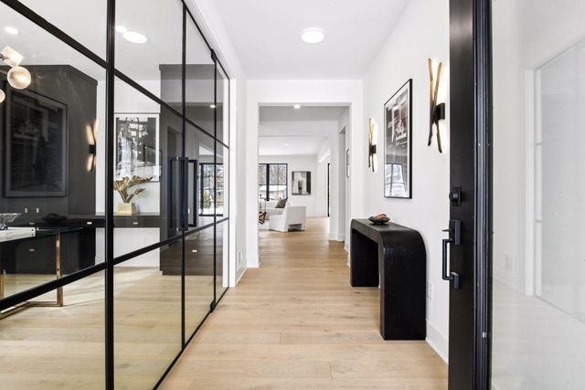 4006 Sunnyside Road, Edina, MN 55424