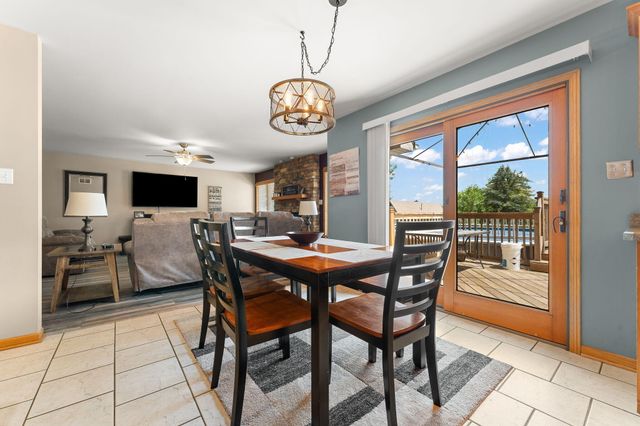 4320 Annandale Lane, Crown Point, IN 46307