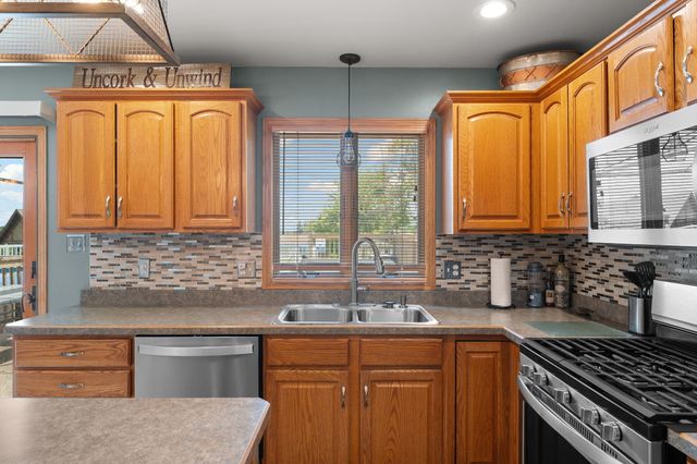 4320 Annandale Lane, Crown Point, IN 46307