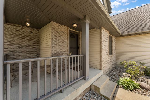 4320 Annandale Lane, Crown Point, IN 46307