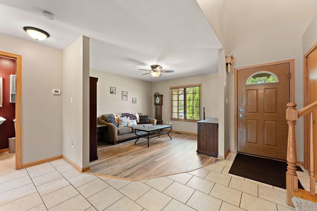 4320 Annandale Lane, Crown Point, IN 46307