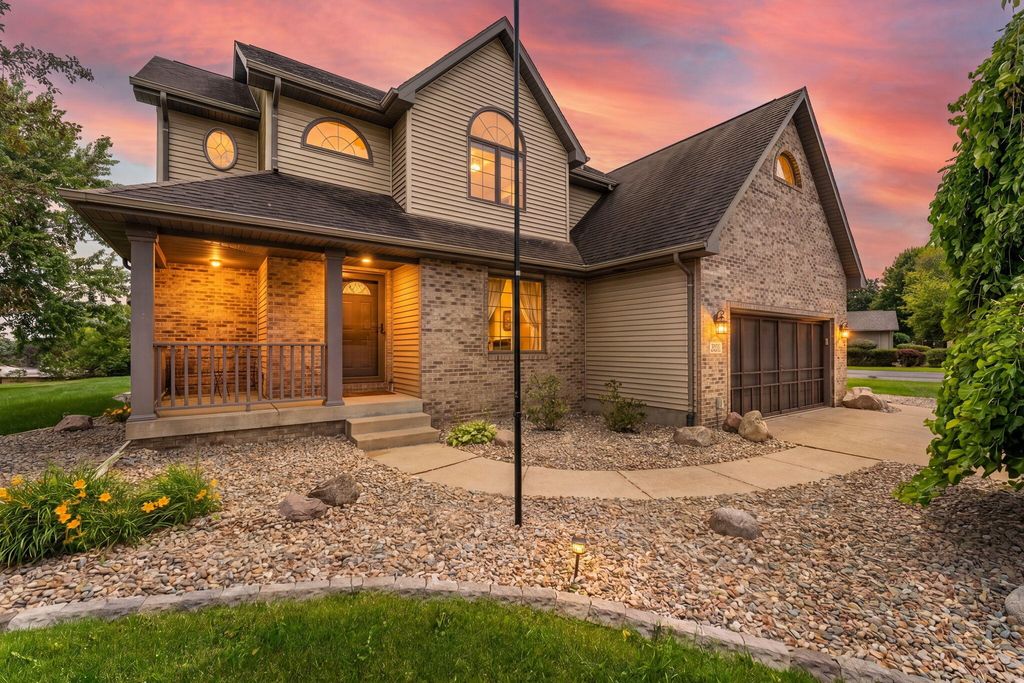 4320 Annandale Lane, Crown Point, IN 46307