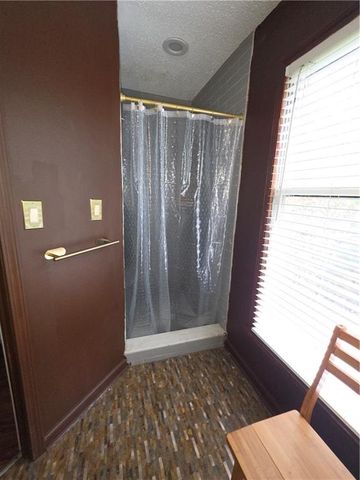 904 Garden Court, Sandy Springs, GA 30328