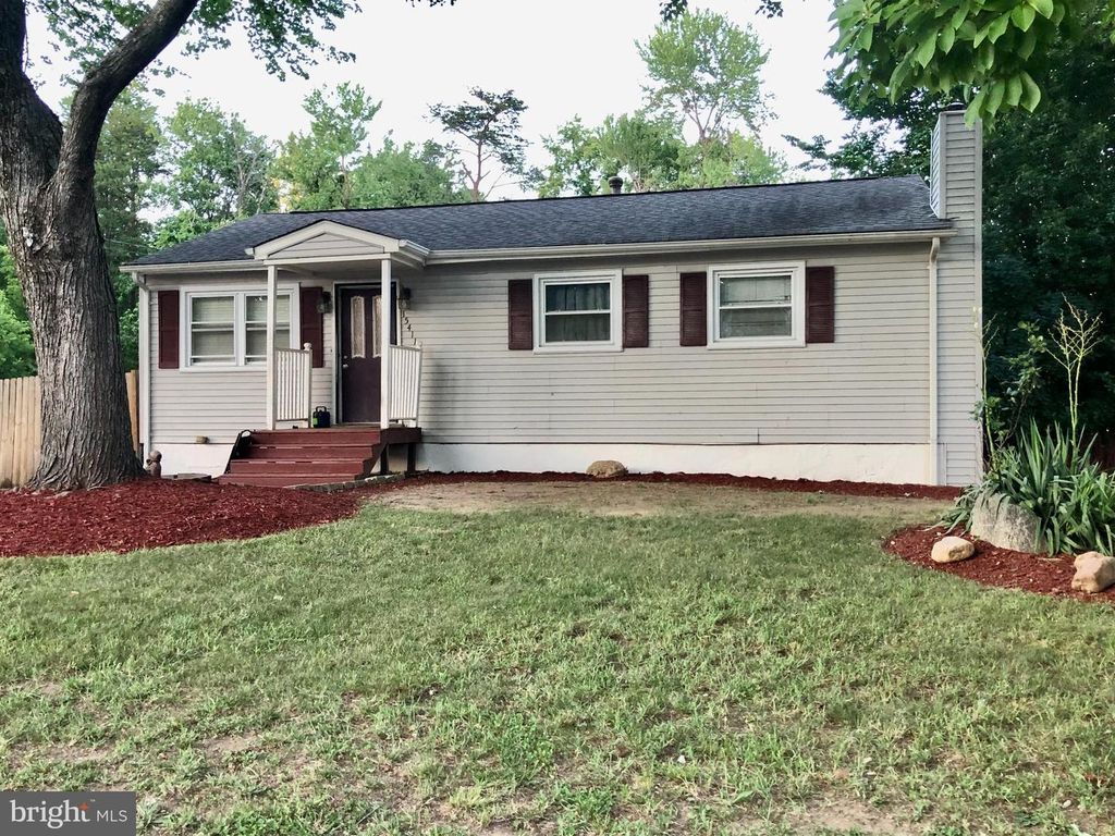 15411 OHIO AVE, Woodbridge, VA 22191