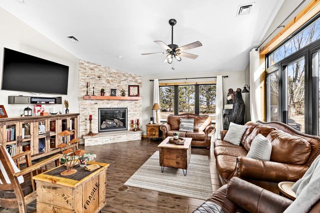 2238 County Road 1, Wrenshall, MN 55797