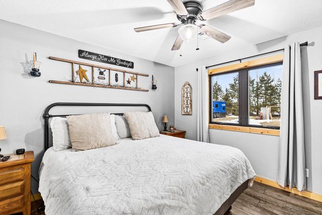 2238 County Road 1, Wrenshall, MN 55797