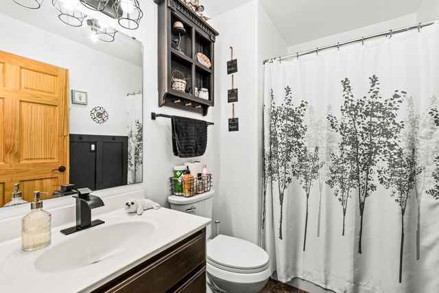 2238 County Road 1, Wrenshall, MN 55797