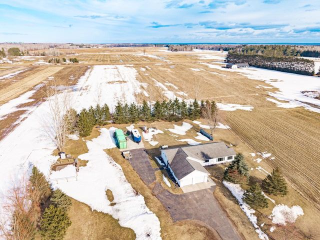 2238 County Road 1, Wrenshall, MN 55797