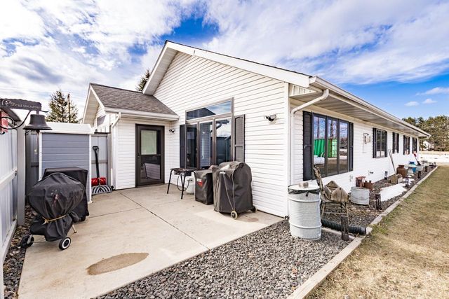 2238 County Road 1, Wrenshall, MN 55797