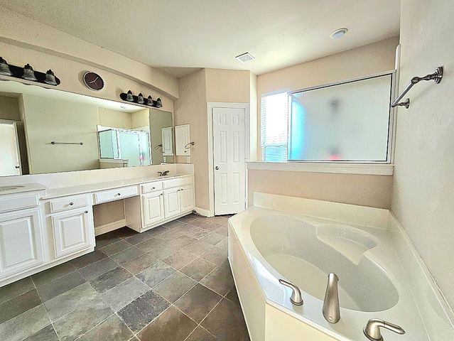 6814 Indian Meadow Court, Sachse, TX 75048