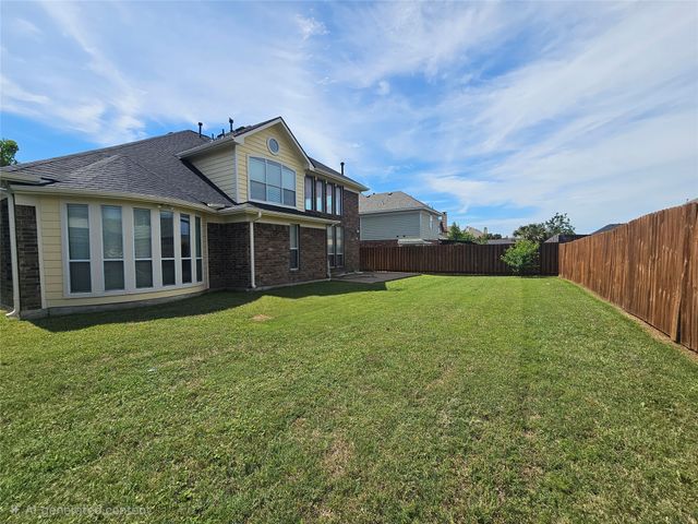 6814 Indian Meadow Court, Sachse, TX 75048