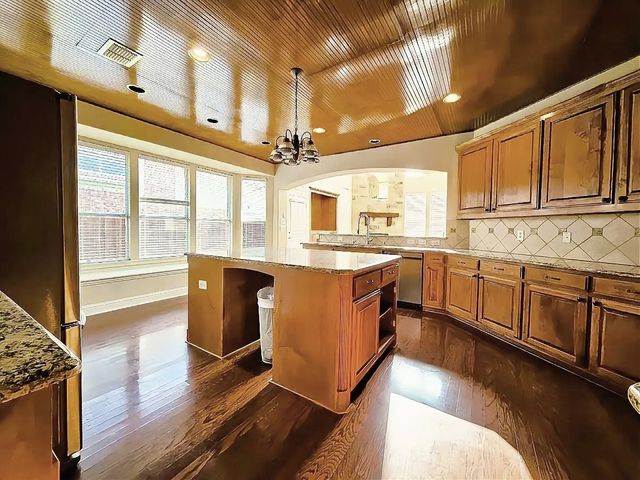 6814 Indian Meadow Court, Sachse, TX 75048