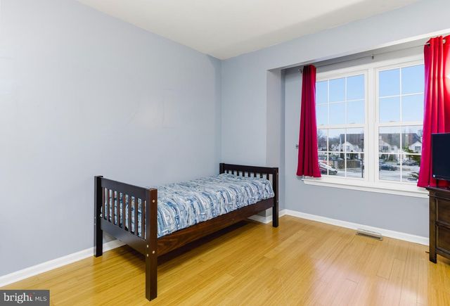 64 YELLOWWOOD CT, Glassboro, NJ 08028