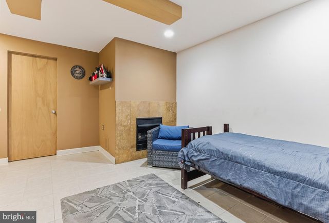 64 YELLOWWOOD CT, Glassboro, NJ 08028