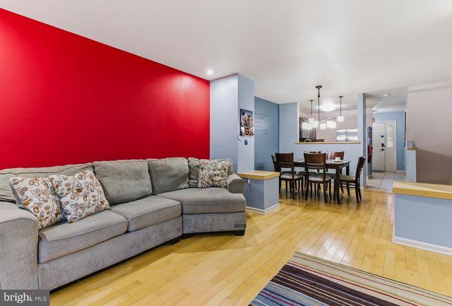 64 YELLOWWOOD CT, Glassboro, NJ 08028