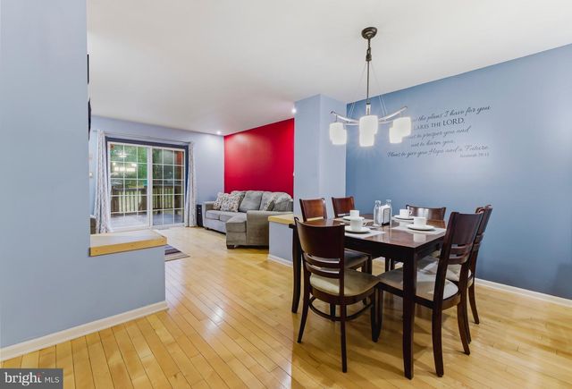 64 YELLOWWOOD CT, Glassboro, NJ 08028