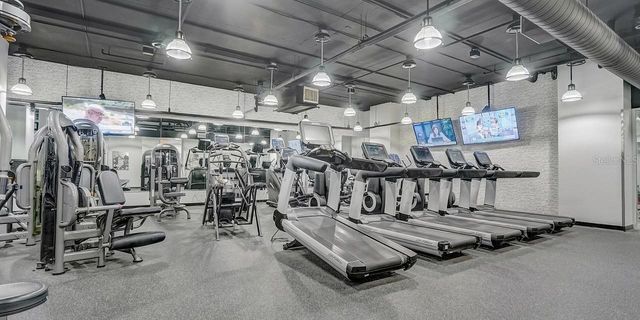 55-4 W CHURCH STREET, Orlando, FL 32801