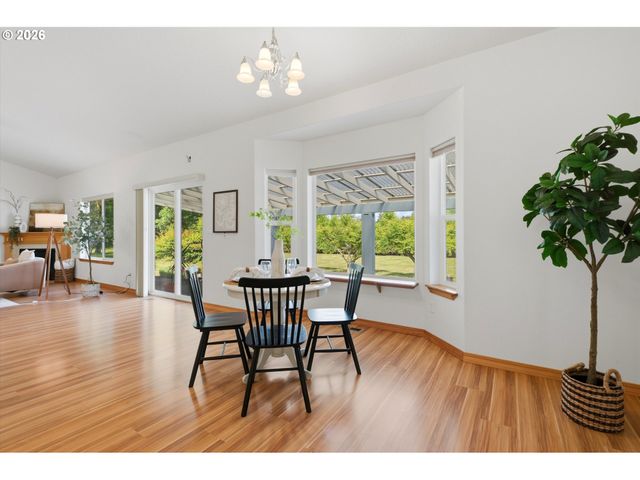 23420 Ne HYLAND Dr, Newberg, OR 97132