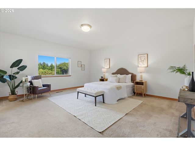 23420 Ne HYLAND Dr, Newberg, OR 97132