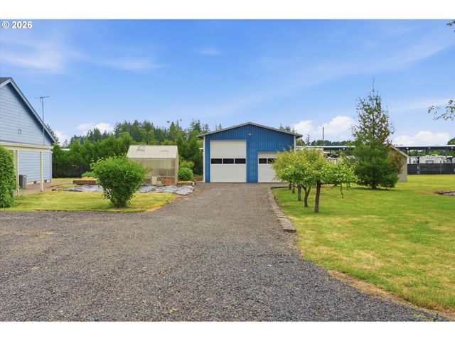 23420 Ne HYLAND Dr, Newberg, OR 97132