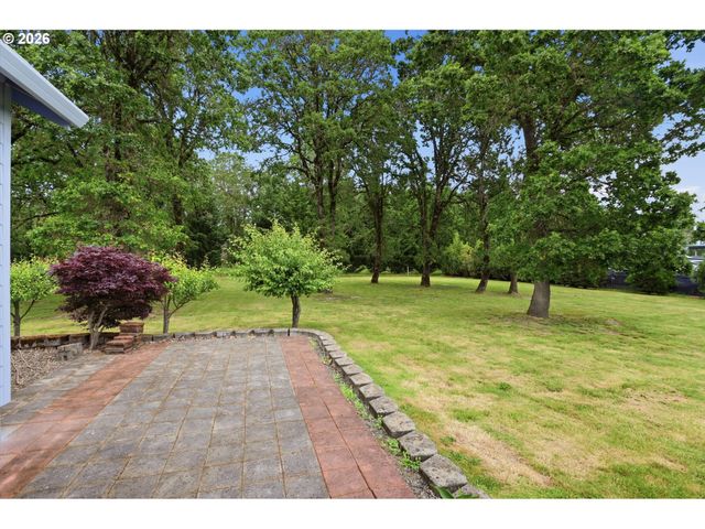 23420 Ne HYLAND Dr, Newberg, OR 97132