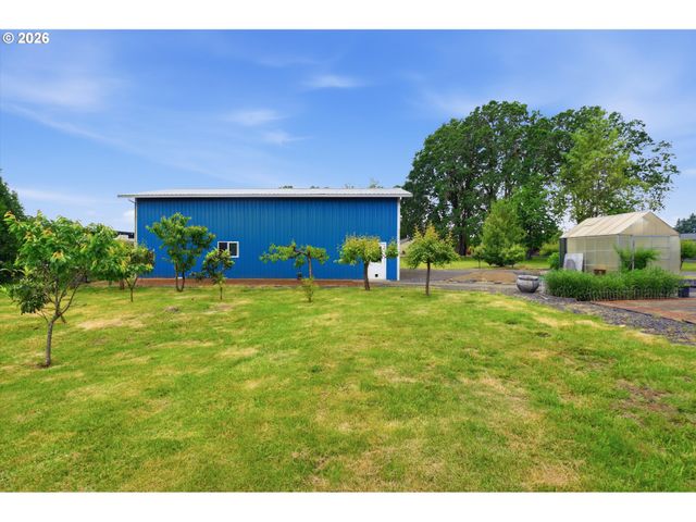 23420 Ne HYLAND Dr, Newberg, OR 97132