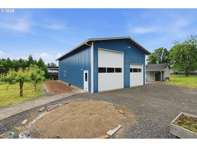 23420 Ne HYLAND Dr, Newberg, OR 97132