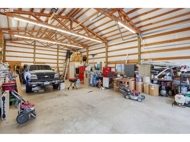 23420 Ne HYLAND Dr, Newberg, OR 97132