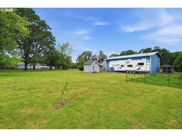 23420 Ne HYLAND Dr, Newberg, OR 97132