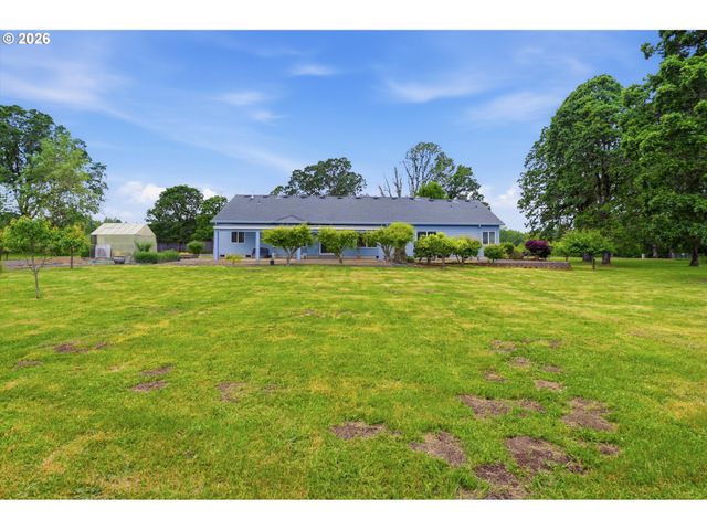 23420 Ne HYLAND Dr, Newberg, OR 97132
