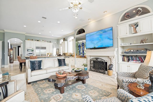 5528 Gleneagles Drive, Plano, TX 75093