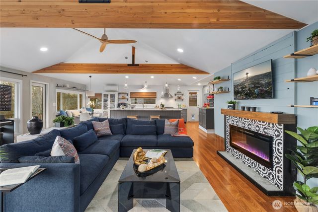 612 Park Avenue, Mukilteo, WA 98275