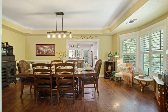 7401 N Cox Rd, Linden, CA 95236
