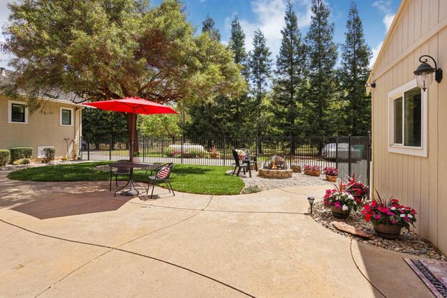 7401 N Cox Rd, Linden, CA 95236