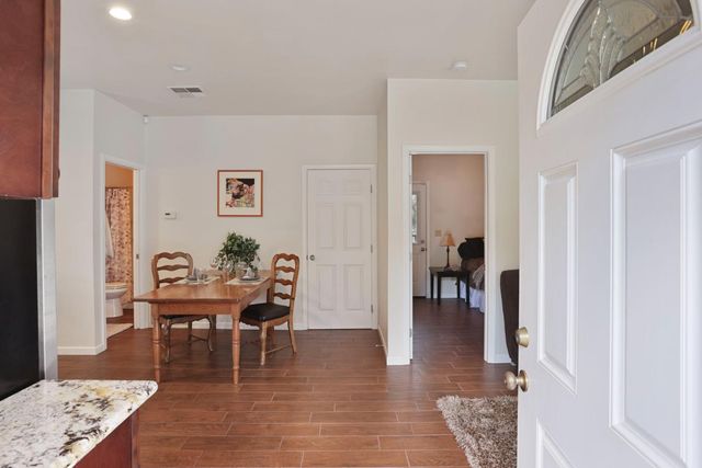 7401 N Cox Rd, Linden, CA 95236