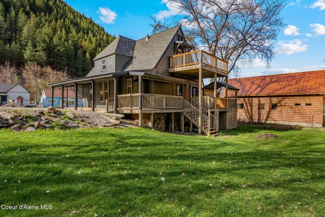 403 Main St, Wardner, ID 83837