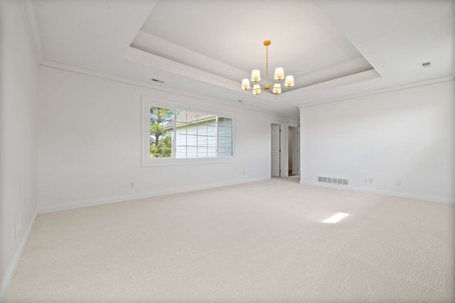 5583 Beechwood Terrace, West Des Moines, IA 50266