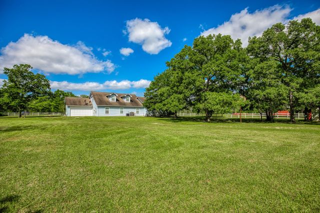 12018 Fm 2620 Road, Bedias, TX 77831