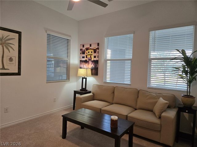 81 Reverie Heights Avenue, Henderson, NV 89011